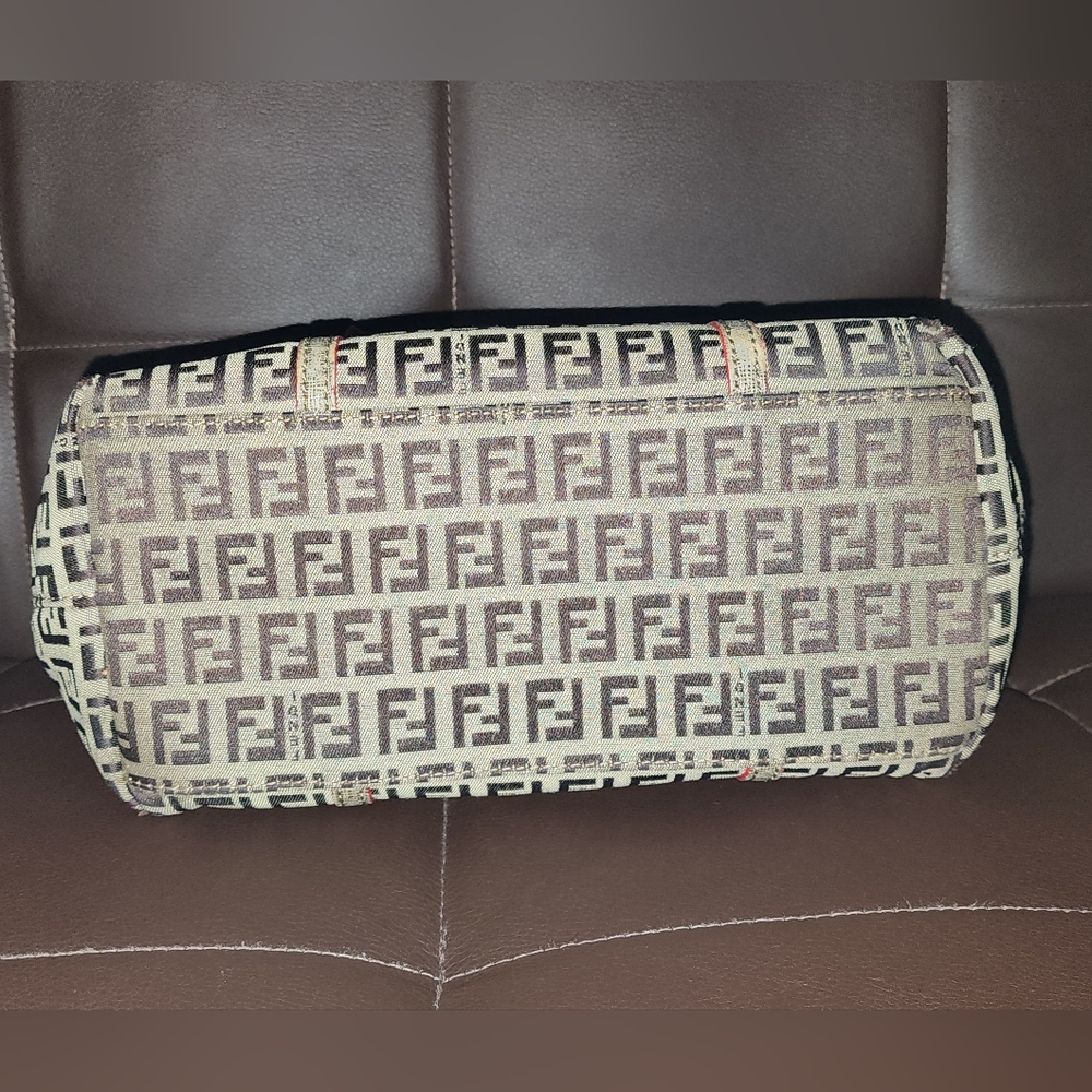 Fendi Zucchino Monogram Canvas Tote Bag - Picture 6 of 8